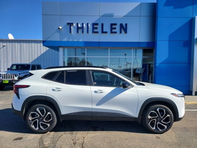 2024 Chevrolet Trax 2RS in Summit White — front three-quarter view